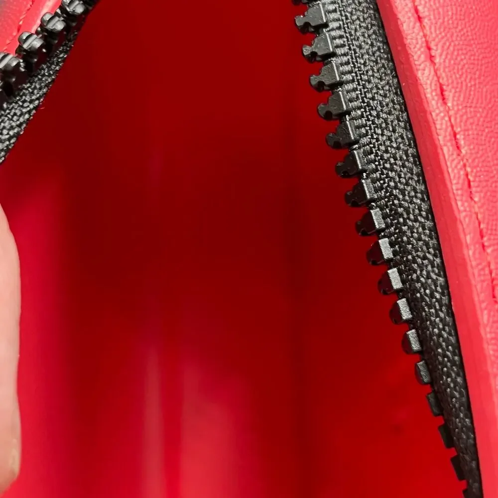 Miraculous Ladybug Pop n' Swop Purse - Ladybug M01004